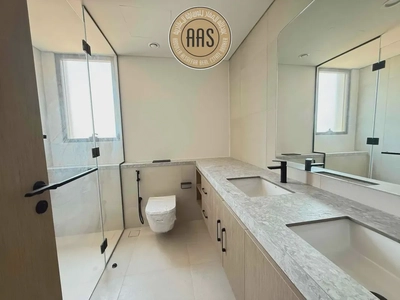 Brand New Ready To Move 4802 Square Feet 4BR Townhouse Villa Available For Rent-3