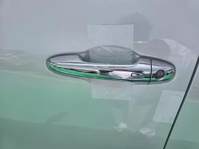TOYOTA FORTUNER 2.7L PETROL 2025-17