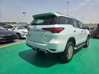 TOYOTA FORTUNER 2.7L PETROL 2025-11