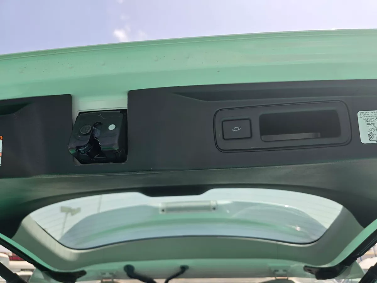 TOYOTA FORTUNER 2.7L PETROL 2025-20-20