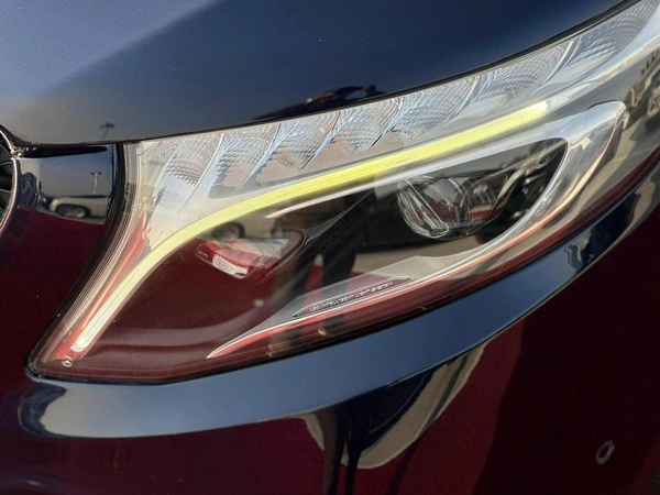 Mercedes Benz V 250 Std 2.1L Mercedes Benz V250 VIP GCC