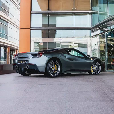 2018  FERRARI  488 SPIDER  GCC DONE ONLY 26,000KM( FULL SERVICE HISTORY)-1