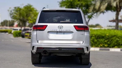 Toyota Land Cruiser VX LAND CRUISER VX 3.5L TWEN TURBO-6