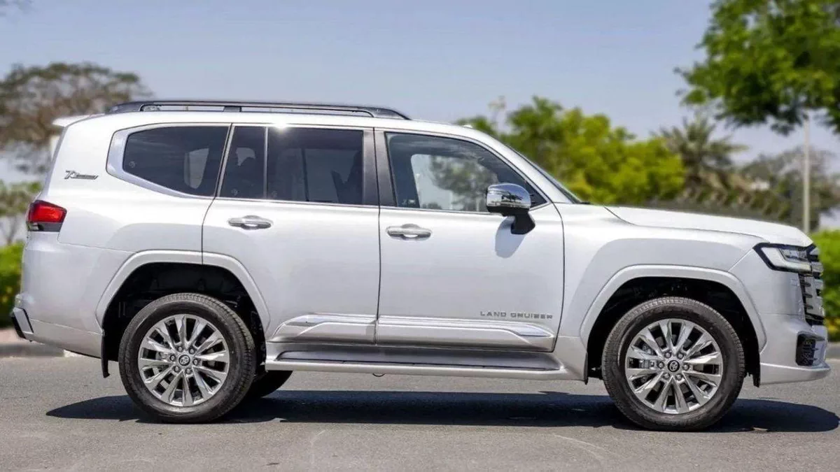 Toyota Land Cruiser VX LAND CRUISER VX 3.5L TWEN TURBO-4-0