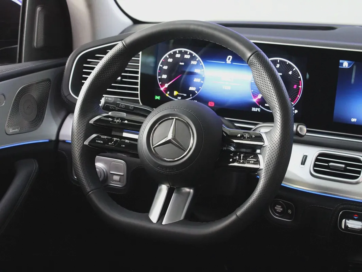 2024 - Mercedes-Benz GLE 450d - Diesel for 275,000.00 AED-16-16