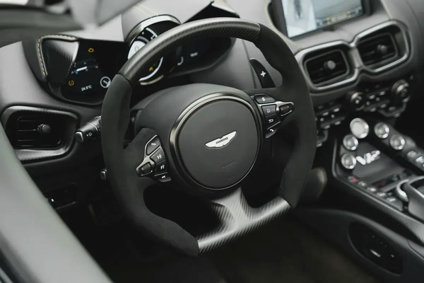 2023 ASTON MARTIN V12 VANTAGE