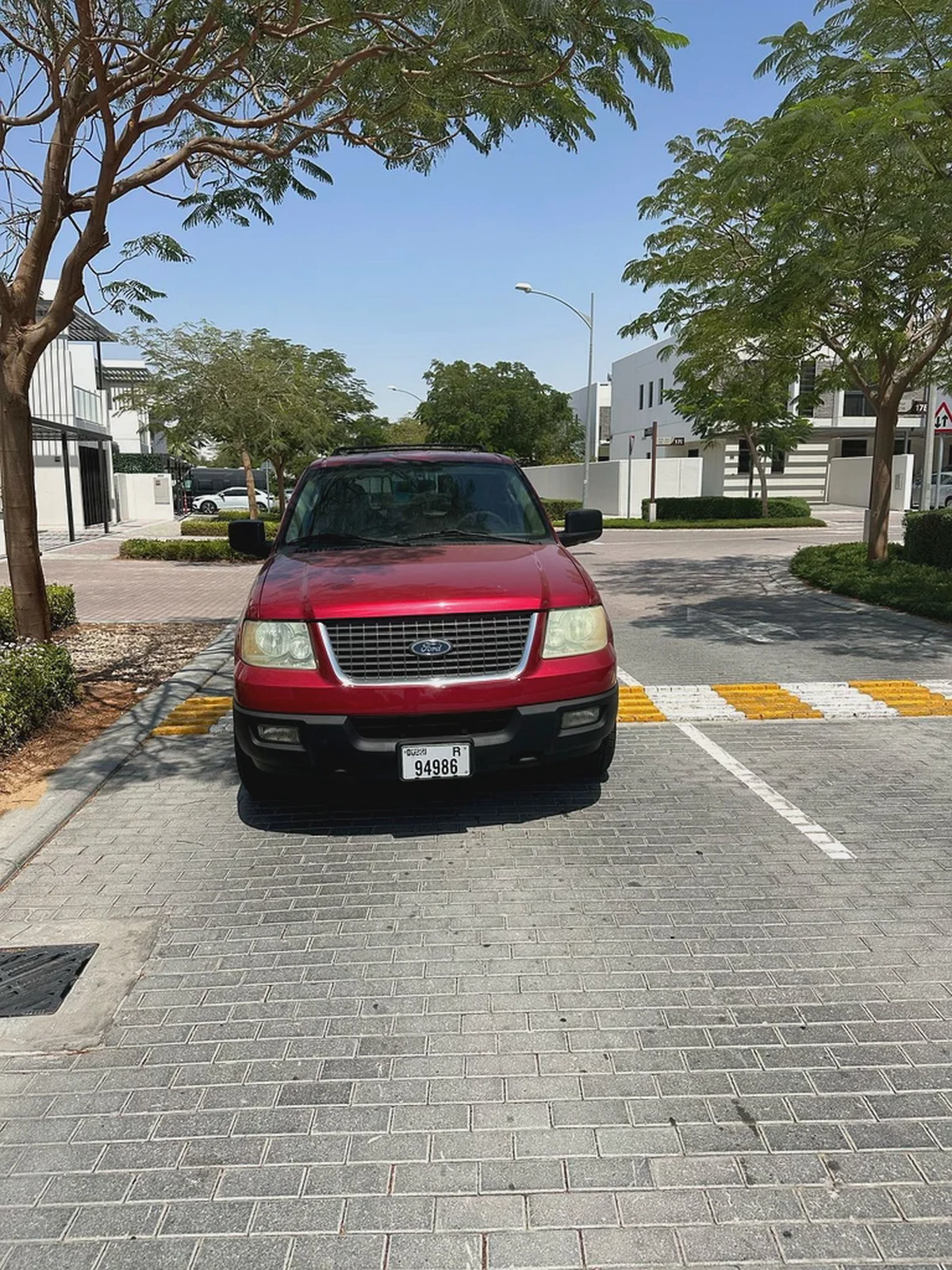 FORD EXPEDITION XLT 2004 GCC-1-1
