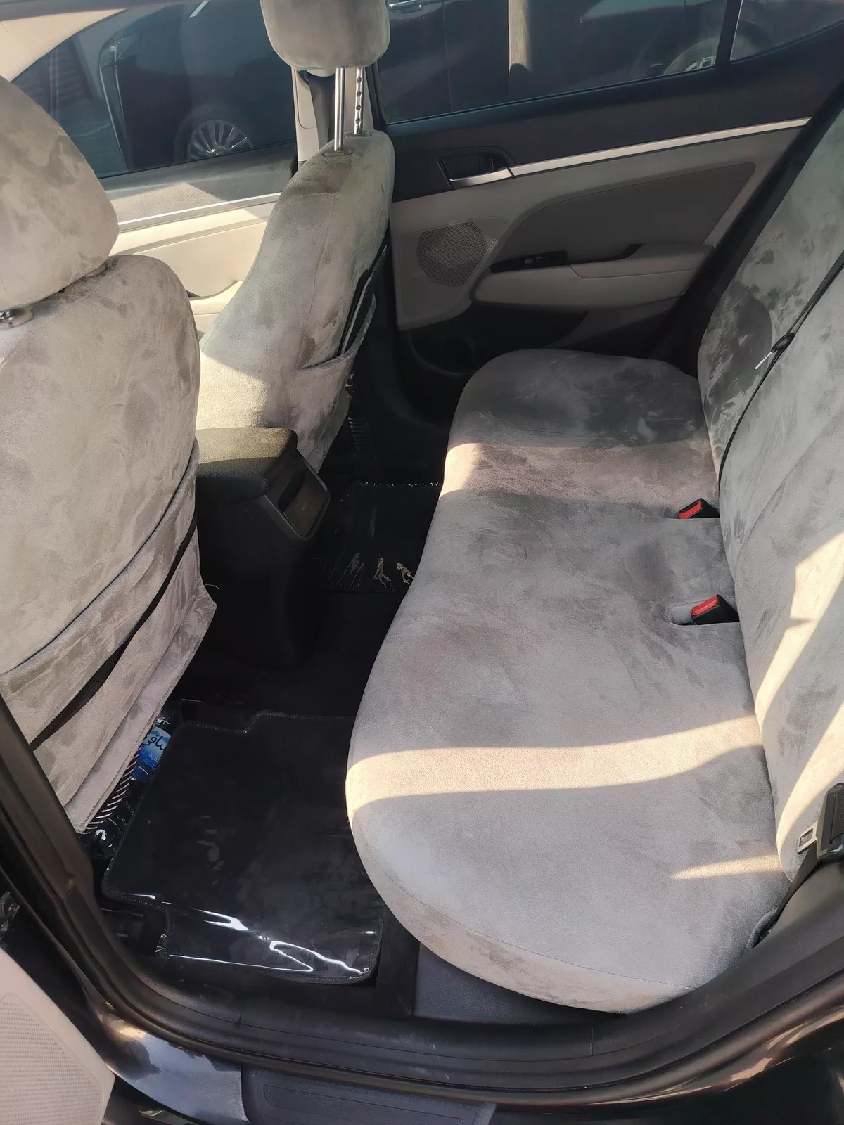 HYUNDAI ELANTRA—2020—FREE ACCIDENT—ORIGINAL PAINT—EXCELLENT CONDITION-4-4