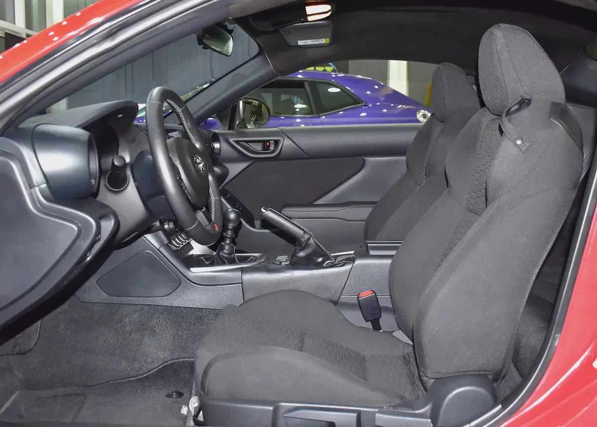 AED 1,824 EMi at 0% DP | Toyota 86 GR ( 2024 Model ) in Red Color Japanese Specs-9-9