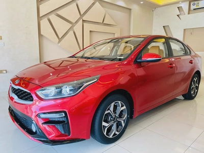 Kia Cerato GLS 2019 - GCC Specs - Excellent Condition-8