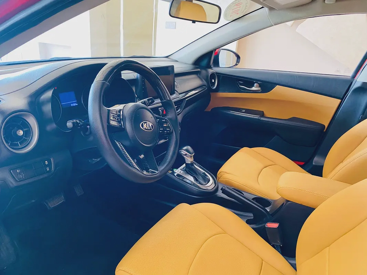 Kia Cerato GLS 2019 - GCC Specs - Excellent Condition-12-12