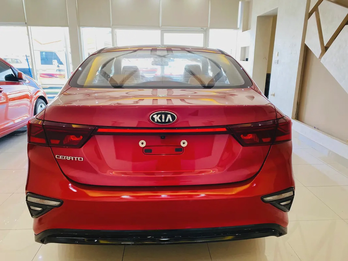 Kia Cerato GLS 2019 - GCC Specs - Excellent Condition-5-5