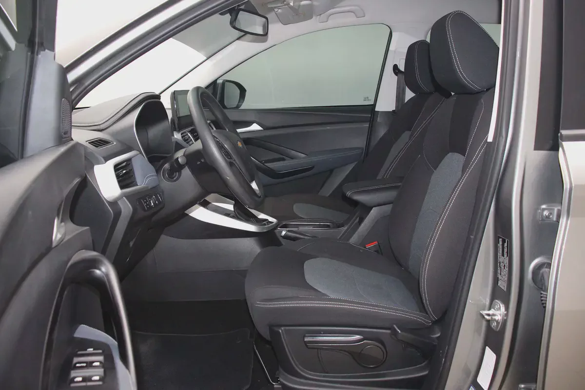 Chevrolet Captiva LS 2023 | GCC Specs | Pristine Condition-7-7