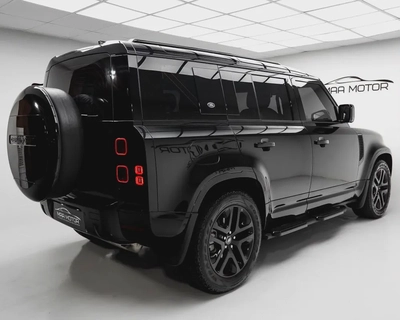 2024 Land Rover Defender 110 SE | GCC Specs | Brand New-3