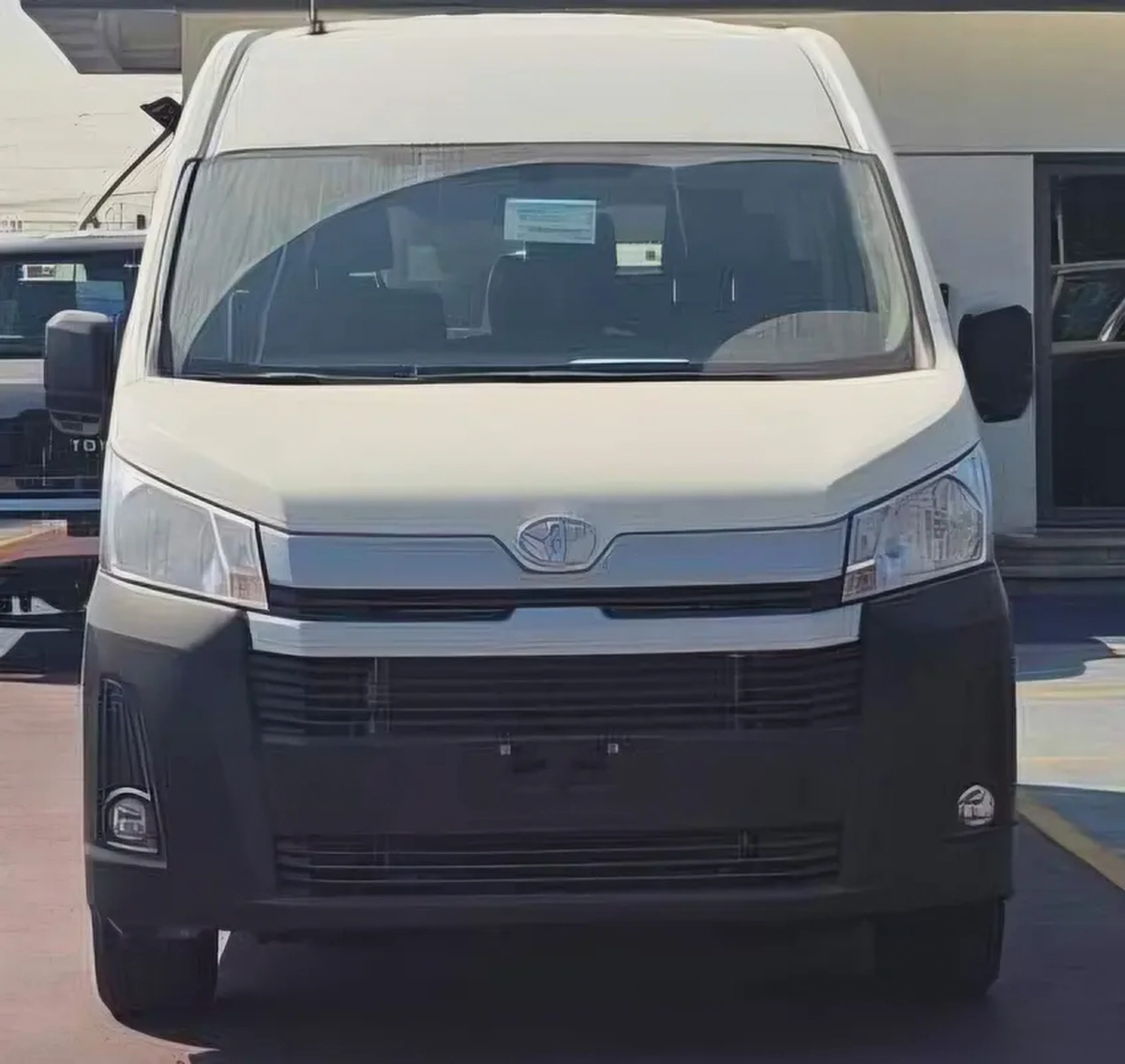 Toyota Hiace 2026 49000 advance Without bank Remaining easy monthly emi | | GCC Specs-3-3