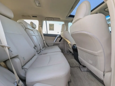 TOYOTA PRADO 2022 TXL TOP FULL OPTION GCC IN EXCELLENT CONDITION-5