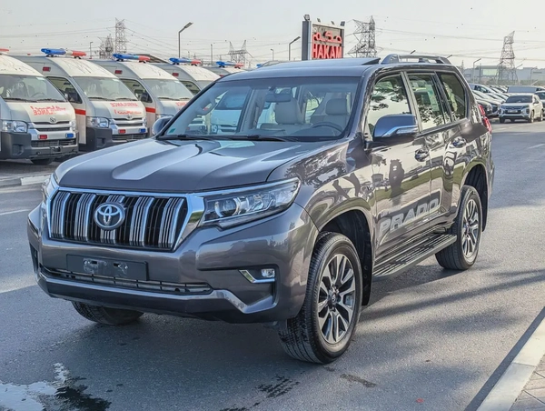 TOYOTA PRADO 2022 TXL TOP FULL OPTION GCC IN EXCELLENT CONDITION