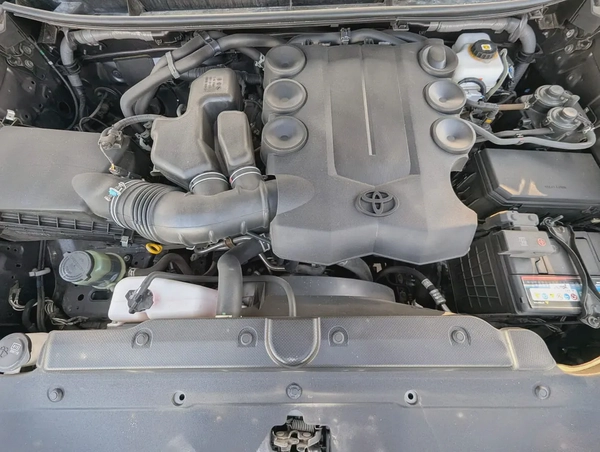 TOYOTA PRADO 2022 TXL TOP FULL OPTION GCC IN EXCELLENT CONDITION