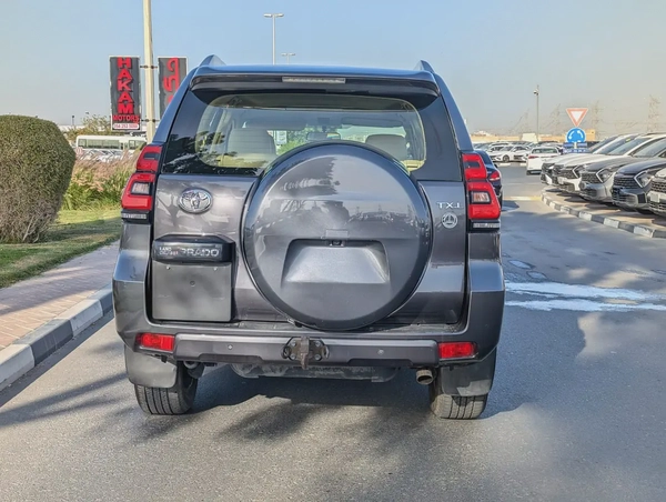 TOYOTA PRADO 2022 TXL TOP FULL OPTION GCC IN EXCELLENT CONDITION