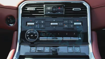 ( For Export / multiple colors ) 2026 Nissan Patrol LE Platinum City 3.5TT V6 4X4 GCC BRAND NEW-10