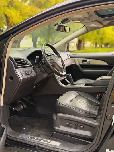 Lincoln MKX Titanium 2013 - GCC Specs - Well Maintained-10