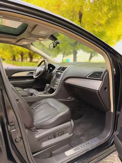 Lincoln MKX Titanium 2013 - GCC Specs - Well Maintained-11