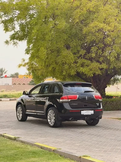 Lincoln MKX Titanium 2013 - GCC Specs - Well Maintained-4