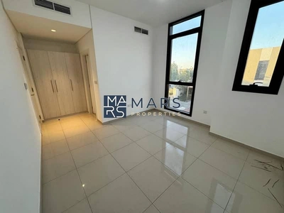 Spacious 2BHK Townhouse available for rent in Nasma Residence-15
