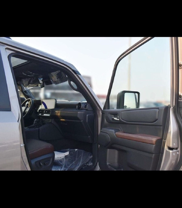 Toyota Prado VXR 2.4T