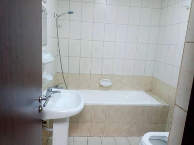 England Cluster, International City, Dubai-5