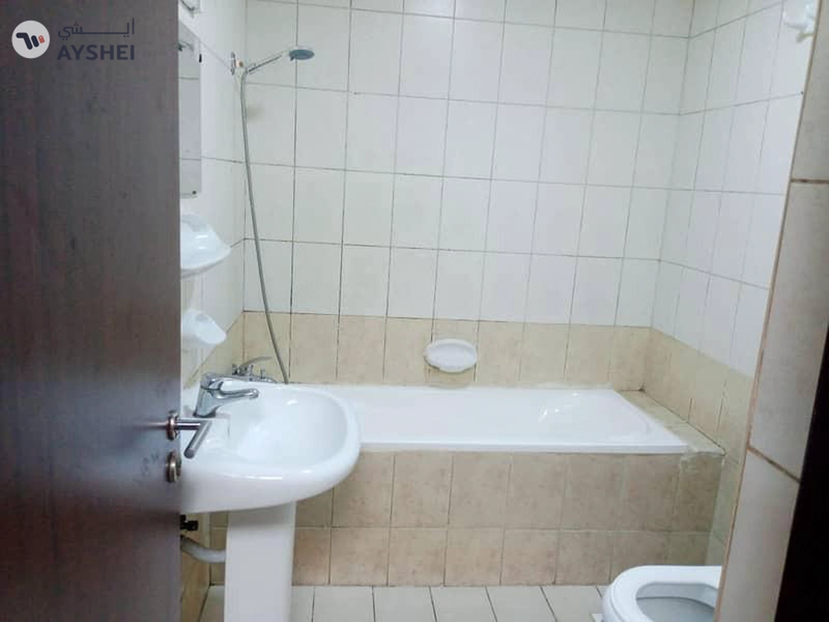 England Cluster, International City, Dubai-5-5