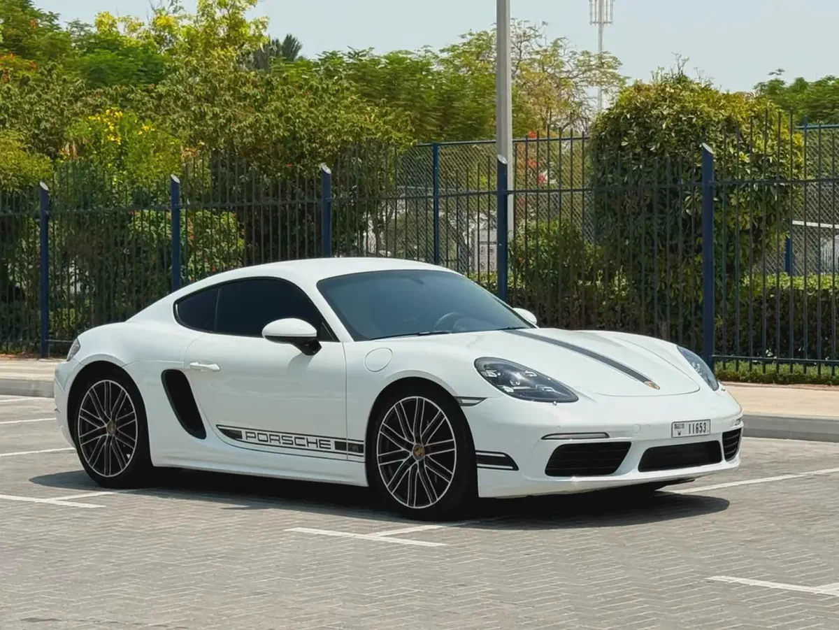 2025 Porsche 718 Cayman -Excellent Condition-Less Kilometer Driven-Bank Finance Available-4-4