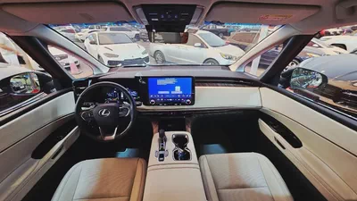 Lexus LM 350h STANDARD-3