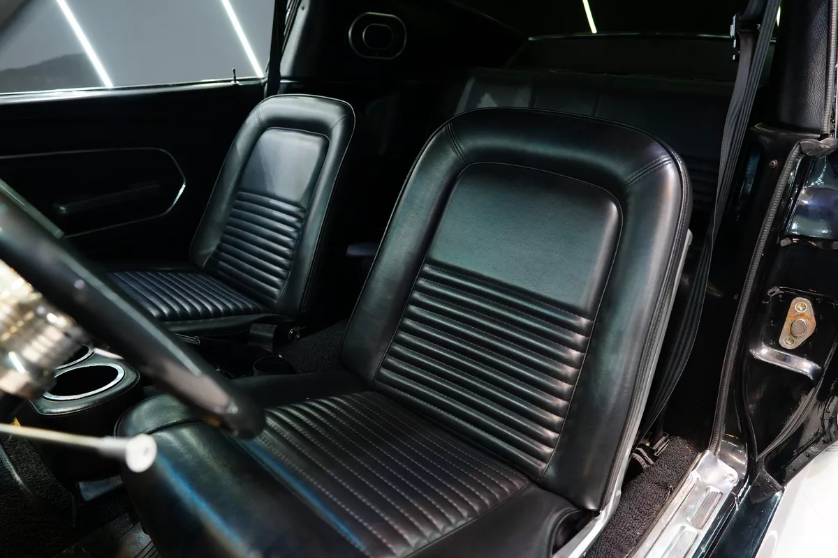 Ford Mustang Fastback 1967-5-5