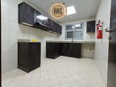 Very Spacious 2Bhk Living available in 68000-14