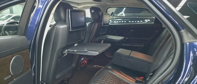 Jaguar XJ 2019 Luxury GCC XJ 50 Rear Entertainment Warranty and Finance-7