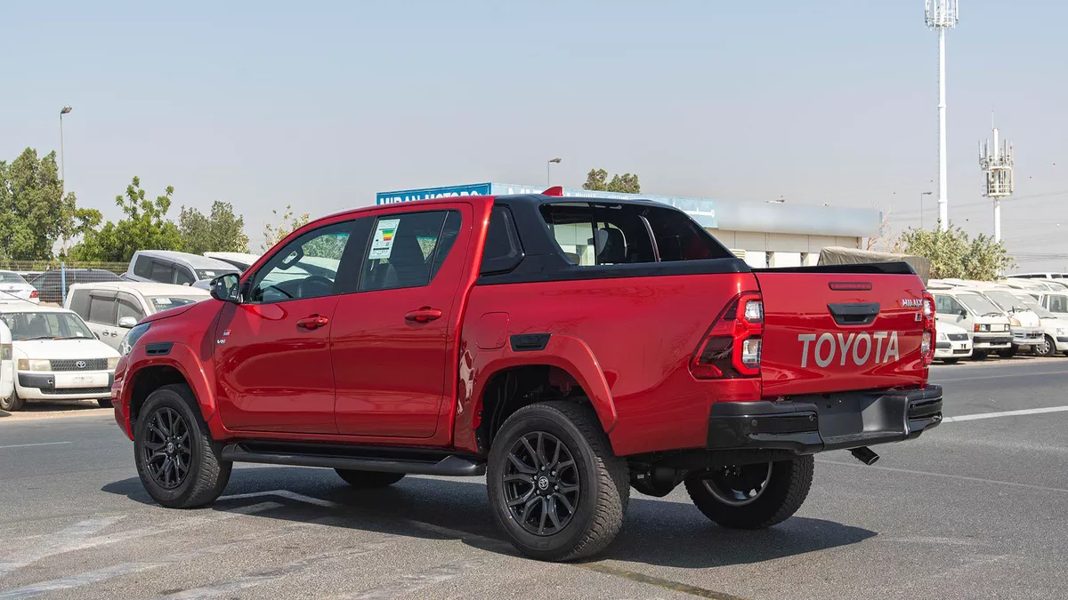 2026 Toyota Hilux-6-6