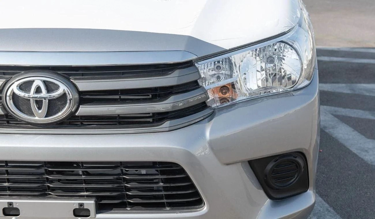Toyota Hilux TOYOTA HILUX DC 2.4D MT 4X4 P.WINDOW MY2024 – SILVER-21-21