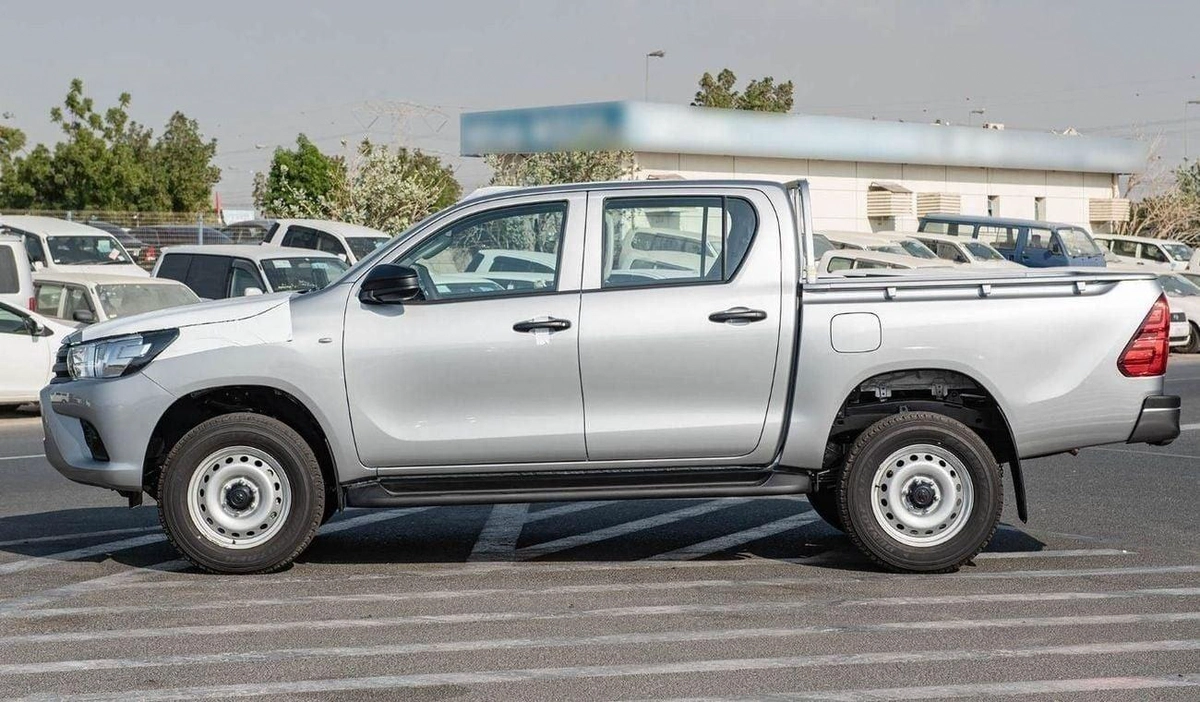 Toyota Hilux TOYOTA HILUX DC 2.4D MT 4X4 P.WINDOW MY2024 – SILVER-10-10