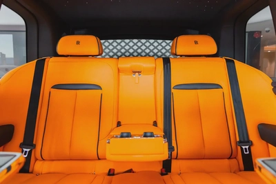 Rolls-Royce Cullinan | Black Badge Kit | Carbon Fiber Interior | Bespoke Premium Sound System | 2020-13