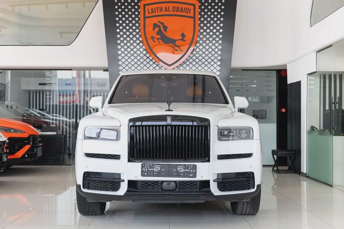 Rolls-Royce Cullinan | Black Badge Kit | Carbon Fiber Interior | Bespoke Premium Sound System | 2020-1-1