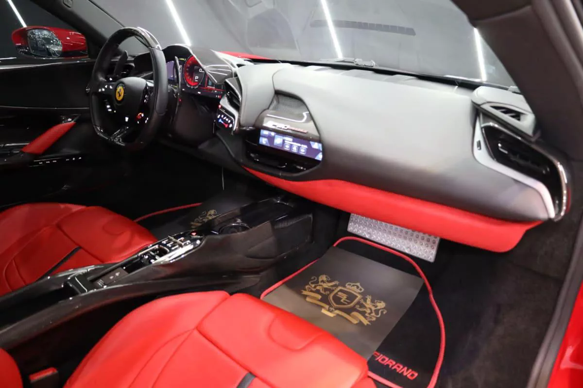 Ferrari SF90 Stradale Assetto Fiorano-4-4