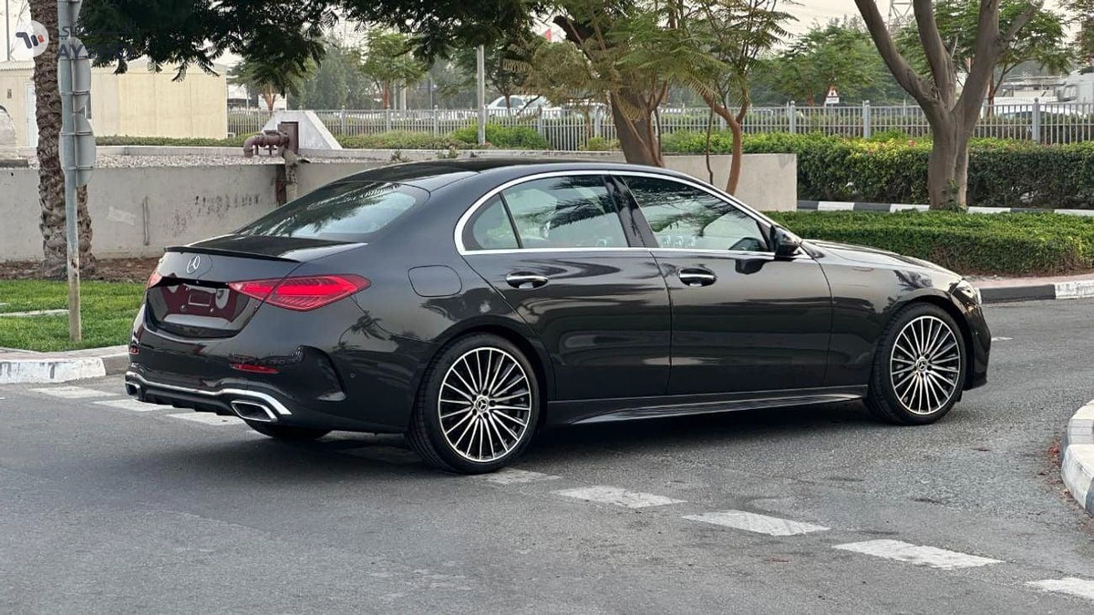 Mercedes-Benz C 200 Premium Plus 2025 GCC DEALER WARRANTY-9-9