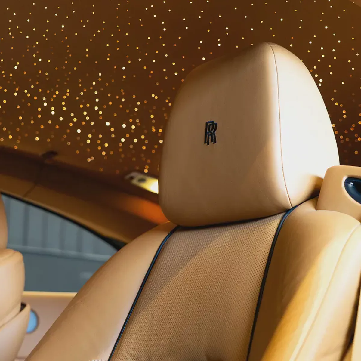 339,950 CASH  • Rolls-Royce Wraith  • 1 Year Warranty-15-15