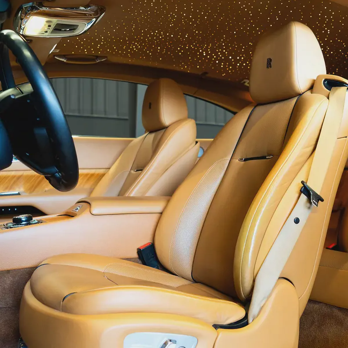 339,950 CASH  • Rolls-Royce Wraith  • 1 Year Warranty-16-16
