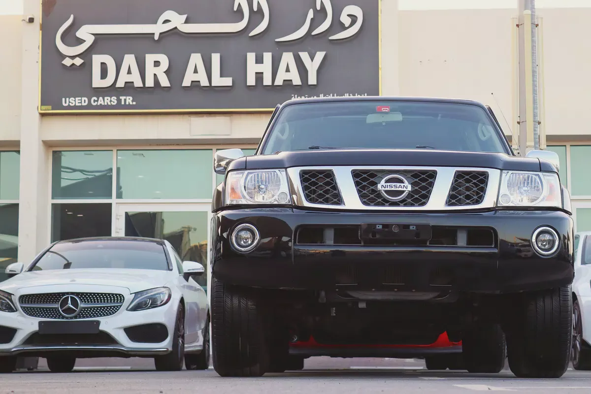 Nissan Patrol Safari - 2022 - Safari Trim - GCC Specs - Excellent Condition-1-1