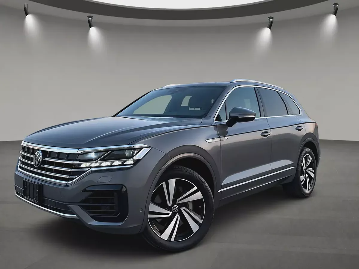 R Line Touareg | Full Option | Agency Waranty