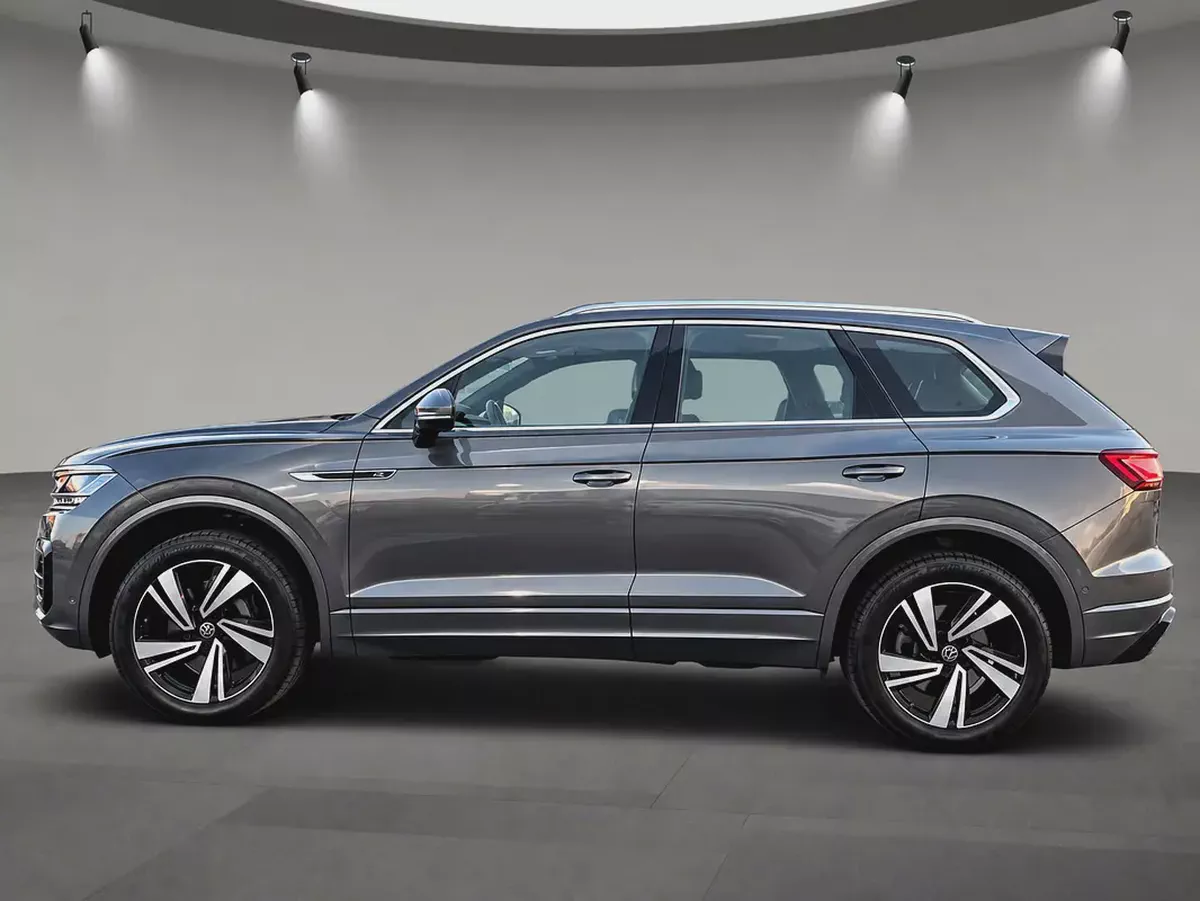 R Line Touareg | Full Option | Agency Waranty-7-7
