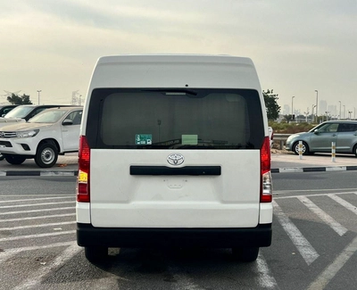 Toyota Hiace 2023 Toyota Hiace GL 3.5L V6 - GCC - Passenger Full Automatic - Patrol - 13 Seater - No Accident - 8-5