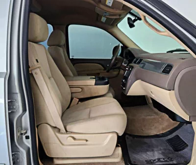 Chevrolet Tahoe LS LT 5.3L-8CYL - EXCELLENT CONDITION-7